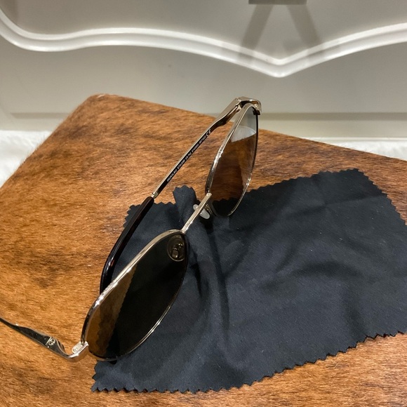 Maui Jim Hukilau Sunglasses Gold Metal/Polarized Dual Mirror Gold 52mm main image 12